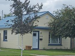 606 Kingsway Thunder Bay, ON P7E 2B1