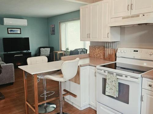 606 Kingsway, Thunder Bay, ON - Indoor Photo Showing Other Room