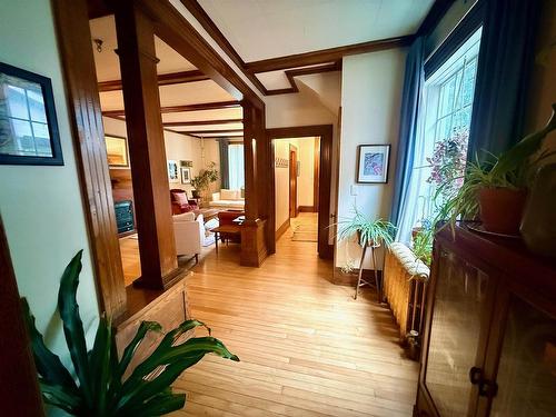 324 Third St S, Kenora, ON 