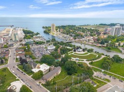 1103-21 Park Street E Mississauga, ON L5G 1L6