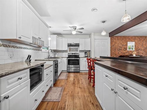 21 Cathy Road, Brookside, NS - Indoor Photo Showing Kitchen With Upgraded Kitchen
