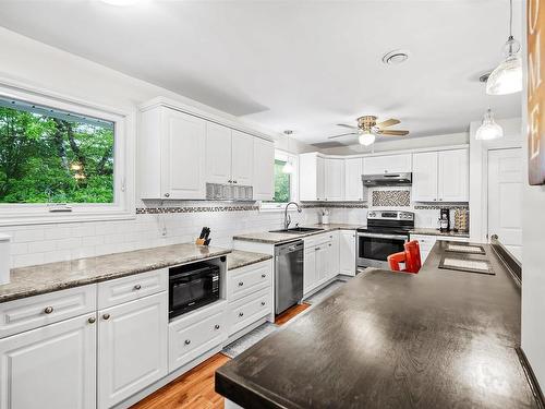 21 Cathy Road, Brookside, NS - Indoor Photo Showing Kitchen With Double Sink