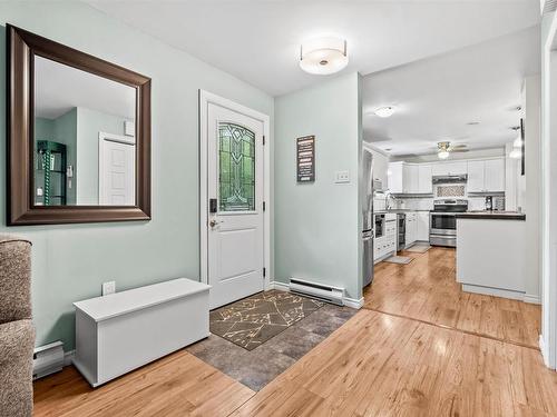 21 Cathy Road, Brookside, NS - Indoor Photo Showing Living Room