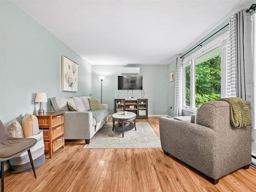 21 Cathy Road, Brookside, NS - Indoor Photo Showing Living Room