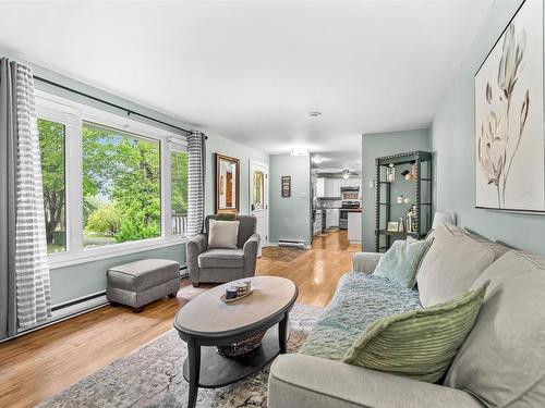 21 Cathy Road, Brookside, NS - Indoor