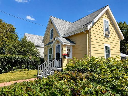 31 Russell Street  Summerside, PE C1N 2T4