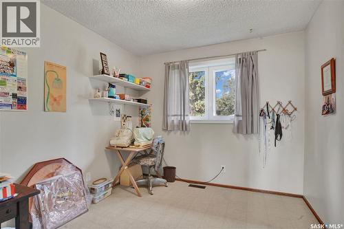 2009 Railway Avenue, Laird, SK 