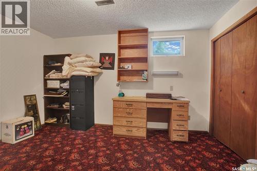 2009 Railway Avenue, Laird, SK 