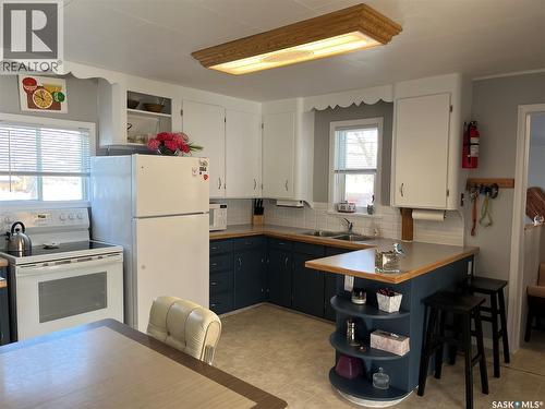 217 7Th Avenue E, Assiniboia, SK 