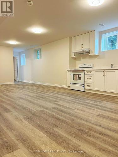 LEGBSMT - 27 MAPLE EDGE LANE , Whitby, Ontario L1R 2N1 4