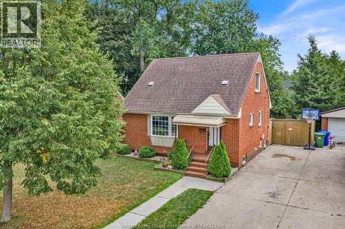 2187 Girardot, Windsor, ON 