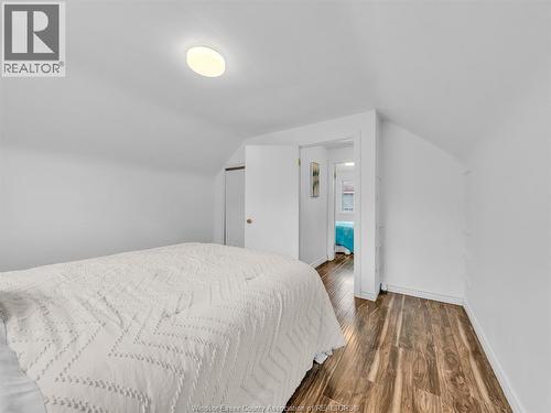 2187 Girardot, Windsor, ON 
