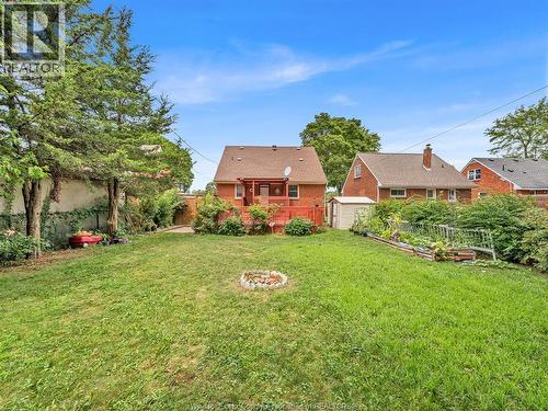 2187 Girardot, Windsor, ON 