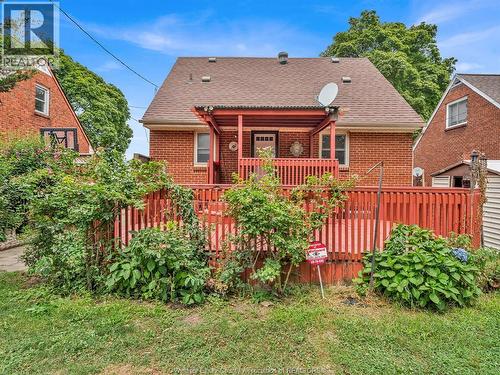 2187 Girardot, Windsor, ON 