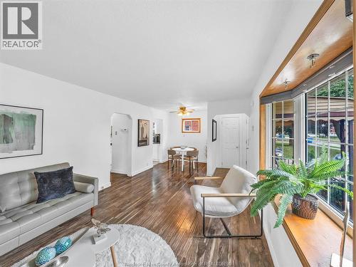 2187 Girardot, Windsor, ON 