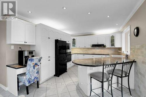 401 Phoenix Crescent, Ottawa, ON 