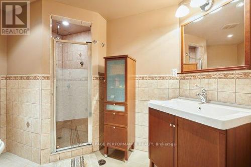 401 Phoenix Crescent, Ottawa, ON 