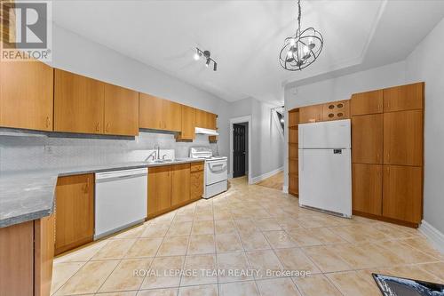 134 Elm Street, Ottawa, ON 