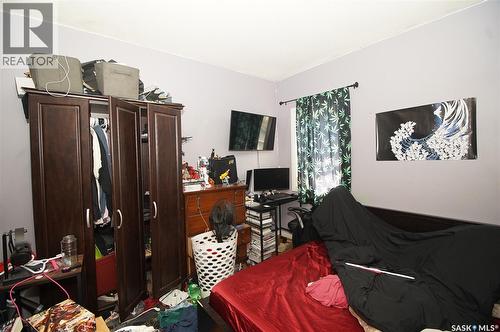 A B 417 Robinson Street, Regina, SK 