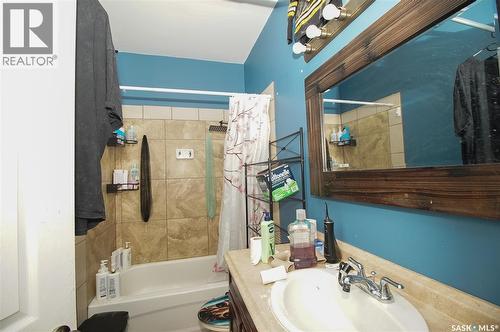 A B 417 Robinson Street, Regina, SK 