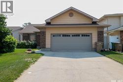 1246 Glasser BAY N  Regina, SK S4X 4K2