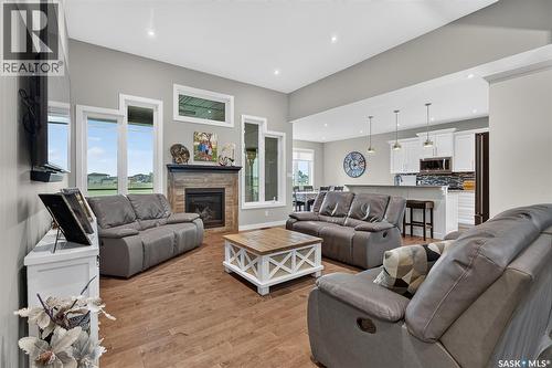 1214 Meier Drive, Moose Jaw, SK 