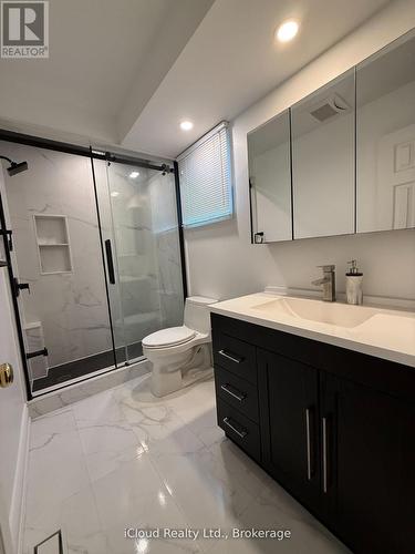 2067 Hunters Wood Drive, Burlington, ON 