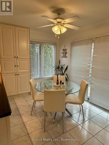 2067 Hunters Wood Drive, Burlington, ON 