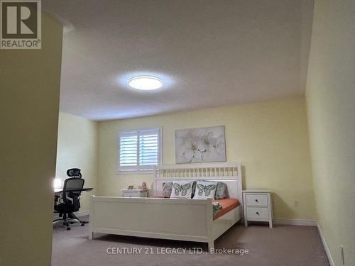 385 Comiskey Crescent, Mississauga, ON 