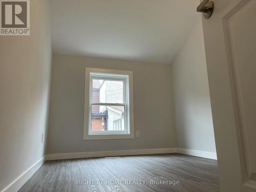 LANEWAY SUITE - 980 OSSINGTON AVENUE , Toronto, Ontario M6G 3V7 2