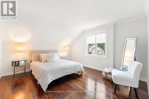 986 Mountcastle Crescent, Pickering, ON 