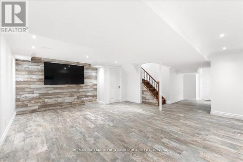 986 Mountcastle Crescent, Pickering, ON 