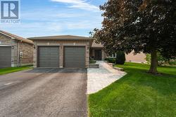 43 NICKLAUS DRIVE Barrie, ON L4M 6W5