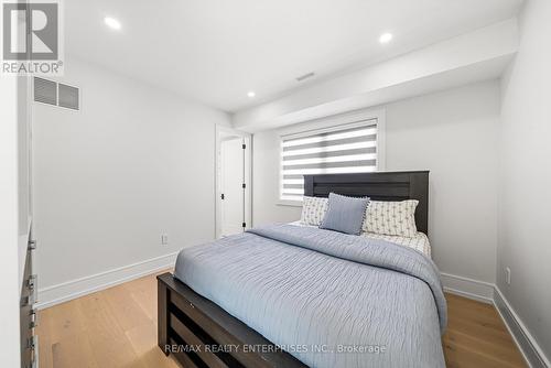 1362 Kenmuir Avenue, Mississauga, ON 