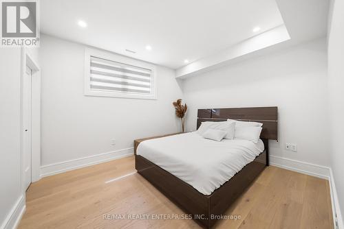 1362 Kenmuir Avenue, Mississauga, ON 