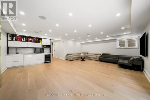 1362 Kenmuir Avenue, Mississauga, ON 