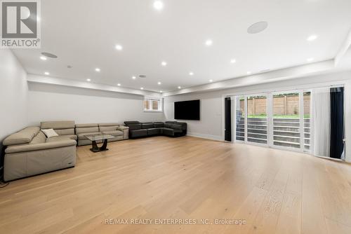 1362 Kenmuir Avenue, Mississauga, ON 