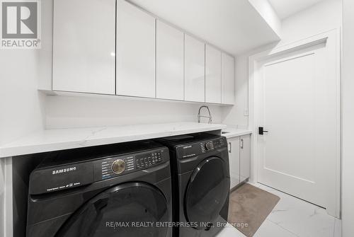 1362 Kenmuir Avenue, Mississauga, ON 