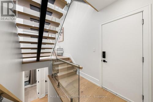1362 Kenmuir Avenue, Mississauga, ON 