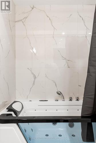 1362 Kenmuir Avenue, Mississauga, ON 