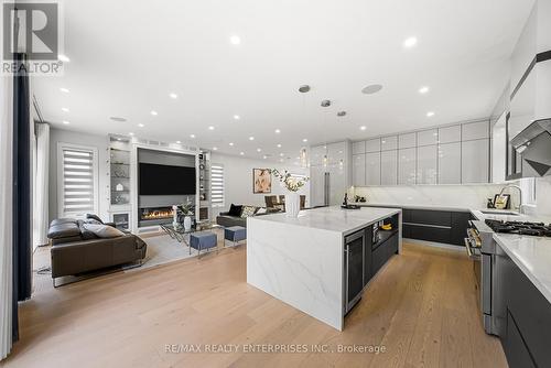 1362 Kenmuir Avenue, Mississauga, ON 