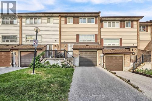 39 - 321 BLACKTHORN STREET  Oshawa (Eastdale), ON L1K 1L3