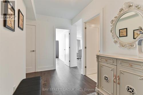 2707 - 30 INN ON THE PARK DRIVE , Toronto, Ontario M3C 0P8 4