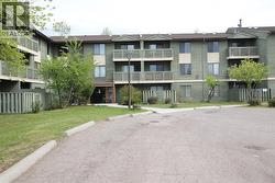 185 CHAMBERLAIN Crescent Unit# 302 Tumbler Ridge, BC V0C 2W0