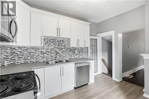 62 Cedar Avenue, Hamilton, ON 