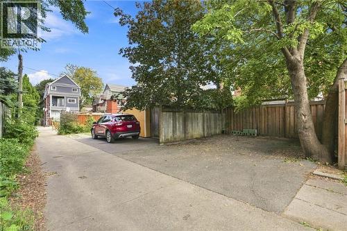 62 Cedar Avenue, Hamilton, ON 