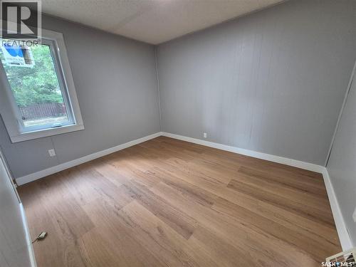 111 9Th Street Ne, Weyburn, SK 