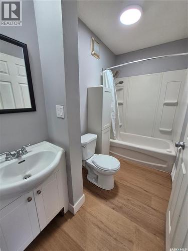 111 9Th Street Ne, Weyburn, SK 