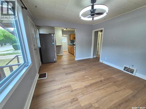 111 9Th Street Ne, Weyburn, SK 
