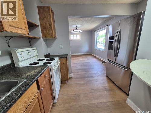 111 9Th Street Ne, Weyburn, SK 